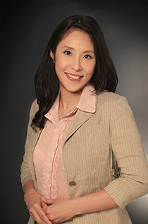 Dr Anita Chan