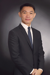 Dr Daniel Chua